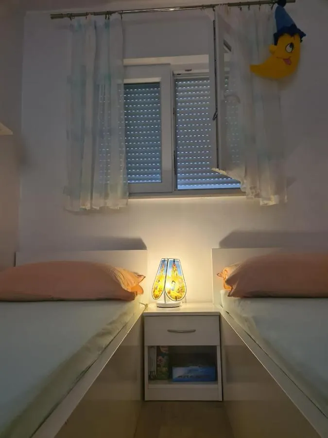 Apartment Apartmani Duda Barbat na Rabu Croatia